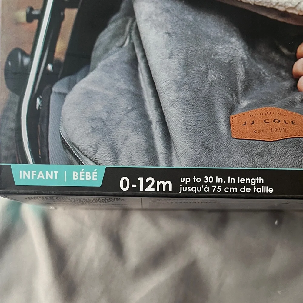 JJ Cole Bundleme Sherpa Car Seat & Stroller Cover - Cream and Gray